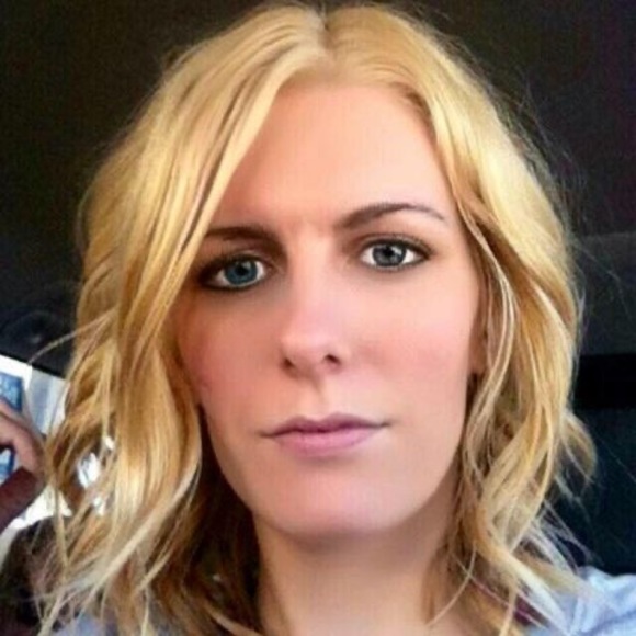 Meet your Posher, Crystal - Picture 1 of 1